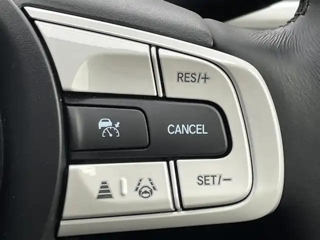 ホンダ フィット e:HEVホーム 東京都 2024(令6)年 0.2万km ミッドナイトブルービームM 純正９型ＳＤナビ＆フルセグ　/ホンダセンシング　/・パーキングセンサーシステム　/・アダプティブクルーズコントロール　/・衝突軽減ブレーキ　/・路外逸脱警報システム　/・歩行者事故低ステアリング/・標識認識機能/・先行車発進お知らせ機能/・路外逸脱警報/・車線維持支援システム/・トラフィックジャムアシスト/・オートハイビーム/ＬＥＤヘッドライト　/ビルトインETC/プッシュエンジンスタート/純正フロアマット/保証書＆取説/Wエアバック＆ABS