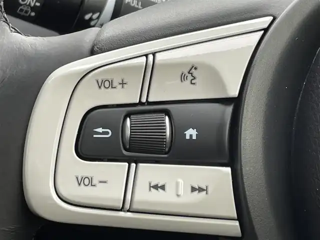 ホンダ フィット e:HEVホーム 東京都 2024(令6)年 0.2万km ミッドナイトブルービームM 純正９型ＳＤナビ＆フルセグ　/ホンダセンシング　/・パーキングセンサーシステム　/・アダプティブクルーズコントロール　/・衝突軽減ブレーキ　/・路外逸脱警報システム　/・歩行者事故低ステアリング/・標識認識機能/・先行車発進お知らせ機能/・路外逸脱警報/・車線維持支援システム/・トラフィックジャムアシスト/・オートハイビーム/ＬＥＤヘッドライト　/ビルトインETC/プッシュエンジンスタート/純正フロアマット/保証書＆取説/Wエアバック＆ABS