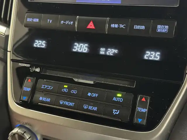 トヨタ ランドクルーザー ZX 三重県 2018(平30)年 6.3万km ブラック プレミアムガソリン/フルタイム4WD/MTモード付フロア6AT/純正 9.2インチナビ*1/（AM/FM/CD/DVD/Blu-ray/SDREC/SD/USB/Bluetooth/VTR/AUX/TV）/トヨタプレミアムサウンド（12スピーカー）*/マルチテレインモニター*/モデリスタエアロ（F/S/R下）/社外後席モニター/ドライブレコーダー 前後/社外セキュリティ/ETC2.0/Toyota Safety Sense/●PCS/●LDA/●レーダークルコン/●AHB/・クリアランスソナー&バックソナー/・ブラインドスポットモニター/・リヤクロストラフィックアラート*1/など/装備/・パワーバックドア（上側）*/・ルーフレール（ブラック）*/・寒冷地仕様*/・ムーンルーフ/・茶革シート/・シートヒーター（D/N/2nd左右）/ベンチレーション（D/N）/・ステアリングヒーター/・パワーシート（D/N）（2nd前後パワースライド機構）/・左右＆後席左右独立オートエアコン/・LEDヘッドランプ/・オートワイパー/・社外22inAW/・ガナドール4本出しマフラー/・社外テールレンズ（純正あり）/など/メカニズム系装備/・高低調整サスペンション/・バリアブルギヤレシオステアリング/など/*…OP装備