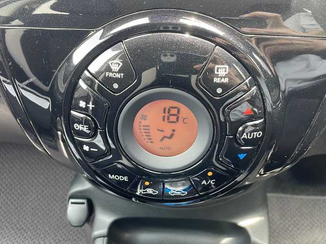 日産 ノート e－パワー X 長野県 2018(平30)年 3.3万km ホワイト 純正ナビ（CD/TV/Bluetooth） MJ117D-W　/アラウンドビューモニター（全周囲カメラ）　/インテリジェント ルームミラー　/プッシュスタート　/エマージェンシーブレーキ（衝突被害軽減）　/LDW　車線逸脱防止警報　/フロント & バックソナー　/踏み間違い防止アシスト　/オートエアコン　/オートライト　/オートハイビーム　/ETC　/インテリジェントキーシステム　/保　