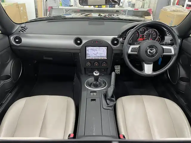 マツダ ロードスター Blaze Edition RHT 千葉県 2007(平19)年 5.2万km ラディアントエボニーマイカ 専用カラー（ラディアントエボニーマイカ）/専用BBS17インチAW/専用サンドベージュ本革シート/純正HDDナビ/BOSEサウンドシステム/純正ビルシュタインダンパー/HIDヘッドライト/電動オープン/H19.20.21.22.23.24.26.27.28.29.R3.4年ディーラー記録簿有