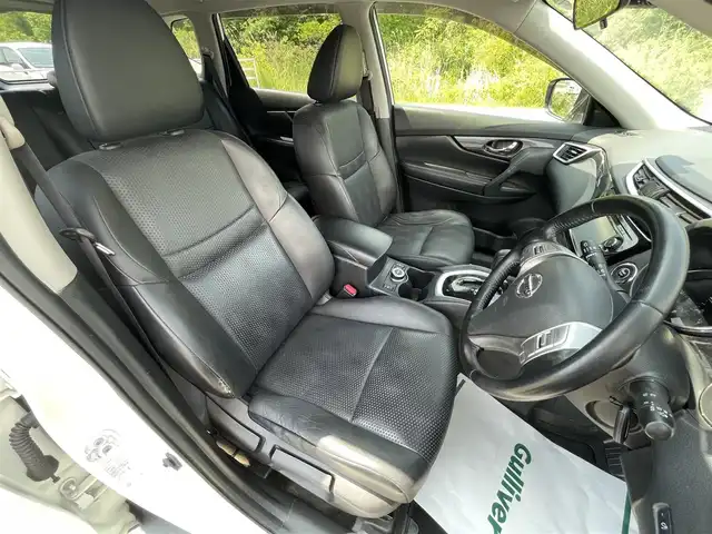 日産 エクストレイル 20X エマージェンシーブレーキ 青森県 2015(平27)年 9.9万km ブリリアントホワイトパール パートタイム4WD/純正メモリナビ/　 CD/DVD/AUX/USB/BT/フルセグTV/バックカメラ/全方位カメラ/クルーズコントロール/LEDオートライト/フォグランプ/純正17インチアルミホイール/シートヒーター/ダウンヒルアシストコントロール/ルーフレール/ブラインドスポットモニタリング/スマートキー/ETC