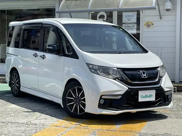ホンダ ステップワゴン モデューロX 神奈川県 2017(平29)年 10.1万km ホワイトオーキッドパール ワンオーナー/純正9インチインターナビ/　（CD・DVD・Bluetooth）/フルセグTV/両側パワースライドドア/バックカメラ/ハーフレザーシート/アダプティブクルーズコントロール/プラズマクラスター搭載LED照明/前方ドライブレコーダー/Modulo X専用17インチAW/スマートキー×2/保証書/取扱説明書/H29/30/R1/R2/R4/R6記録簿有り