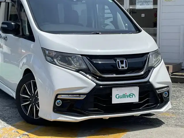 ホンダ ステップワゴン モデューロX 神奈川県 2017(平29)年 10.1万km ホワイトオーキッドパール ワンオーナー/純正9インチインターナビ/　（CD・DVD・Bluetooth）/フルセグTV/両側パワースライドドア/バックカメラ/ハーフレザーシート/アダプティブクルーズコントロール/プラズマクラスター搭載LED照明/前方ドライブレコーダー/Modulo X専用17インチAW/スマートキー×2/保証書/取扱説明書/H29/30/R1/R2/R4/R6記録簿有り
