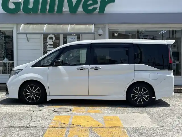 ホンダ ステップワゴン モデューロX 神奈川県 2017(平29)年 10.1万km ホワイトオーキッドパール ワンオーナー/純正9インチインターナビ/　（CD・DVD・Bluetooth）/フルセグTV/両側パワースライドドア/バックカメラ/ハーフレザーシート/アダプティブクルーズコントロール/プラズマクラスター搭載LED照明/前方ドライブレコーダー/Modulo X専用17インチAW/スマートキー×2/保証書/取扱説明書/H29/30/R1/R2/R4/R6記録簿有り