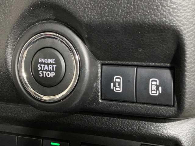 スズキ ワゴンＲ スマイル HYBRID S 沖縄県 2022(令4)年 2.1万km シフォンアイボリーメタリック 県外仕入れ/禁煙車/両側パワースライドドア/デュアルカメラブレーキサポート/社外8インチSDナビ/(BT/DVD/CD/USB/フルセグテレビ)/ステアリングスイッチ/全方位カメラ/車線逸脱抑制機能/後方コーナーセンサー/前後ドライブレコーダー/プッシュスタート/オートライト/シートヒーター/ETC/純正フロアマット/スペアキー/USBポート