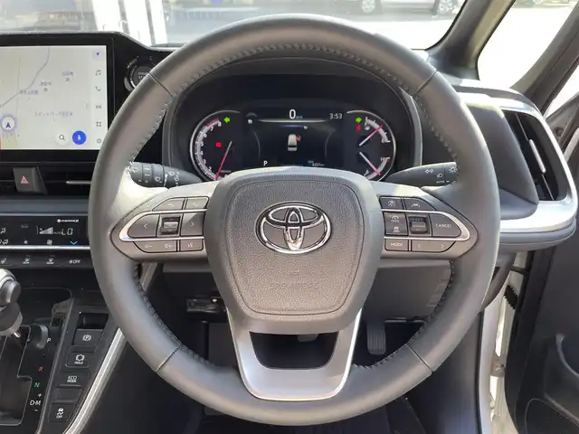 トヨタ ヴォクシー S－Z 滋賀県 2023(令5)年 0.7万km ホワイトパールクリスタルシャイン 禁煙車/純正ディスプレイナビ/・フルセグTV・Bluetooth・CD・DVD/バックカメラ/モデリスタグリル/パワーバックドア/両側パワースライドドア/レーダークルーズコントロール/ETC2.0/前後ドラレコ/ハーフレザーシート/シートヒーター/ステアリングヒーター/LEDヘッドライト/オートライト/オートハイビーム/前後コーナーセンサー