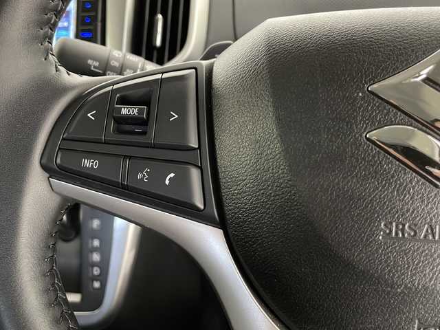 スズキ ソリオ HV MZ Dカメラ ブレーキS 長野県 2020(令2)年 4万km ピュアホワイトP 4WD/純正ナビ/追従型クルーズコントロール/両側パワースライドドア/ドライブレコーダー/バックカメラ/アイドリングストップ/フルセグTV/Bluetooth/CD/DVD/ビルトインETC/MTモード付AT/純正フロアマット/純正アルミホイール/ステアリングスイッチ/パドルシフト/2列目サンシェード/電動格納ミラー/ドアバイザー/冬タイヤ車載（社外アルミホイール付）