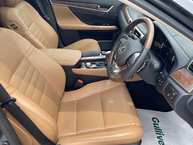 レクサス ＧＳ 300 バージョンL 山梨県 2019(令1)年 2.1万km ダークグレーマイカ ワンオーナー/バックカメラ/ETC/サンルーフ/アイドリングストップ/三眼LEDヘッドライト/Bluetooth再生/メモリ付きパワーシート/全席シートヒーター/ベンチレーション/ブラインドスポットモニター　/電動リアゲート　/スマートキー/衝突軽減装置/レザーシート/フルセグ/クリアランスソナー