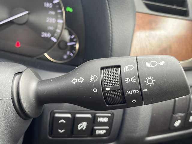 レクサス ＧＳ 300 バージョンL 山梨県 2019(令1)年 2.1万km ダークグレーマイカ ワンオーナー/バックカメラ/ETC/サンルーフ/アイドリングストップ/三眼LEDヘッドライト/Bluetooth再生/メモリ付きパワーシート/全席シートヒーター/ベンチレーション/ブラインドスポットモニター　/電動リアゲート　/スマートキー/衝突軽減装置/レザーシート/フルセグ/クリアランスソナー