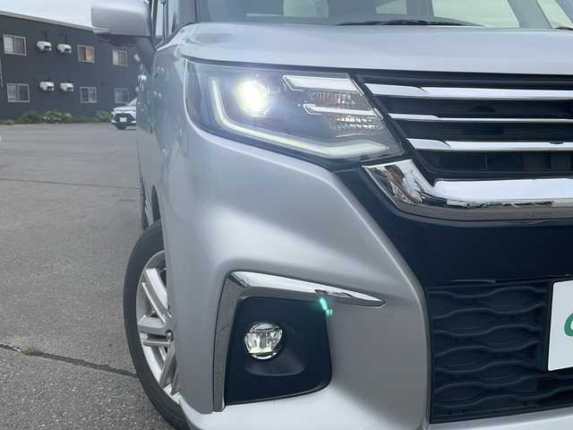 スズキ ソリオ HV MZ 道北・旭川 2022(令4)年 2万km スターシルバーメタリック .4WD/・寒冷地仕様/・禁煙/.純正ナビTV/BT/USB/CD/DVD/・apple carplay/・Android Auto/・全方位モニター/・両側パワースライドドア/・純正15インチアルミホイール/スズキセーフティサポート/・デュアルカメラブレーキサポート/・誤発進抑制機能/・車線逸脱警報機能/・ふらつき警報機能/・コーナーセンサー後方/・オートライト/・ハイビームアシスト/・アダプティクルーズコントロール/・カラーヘッドアップディスプレイ/・シートヒーター /・SRSカーテンエアバック/・革巻きステアリング/・スリムサーキュレーター/・社外AW付き冬タイヤ積込/・フルフラットシート/・ETC/・セカンドシートテーブル/・保証書
