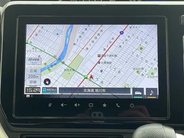 スズキ ソリオ HV MZ 道北・旭川 2022(令4)年 2万km スターシルバーメタリック .4WD/・寒冷地仕様/・禁煙/.純正ナビTV/BT/USB/CD/DVD/・apple carplay/・Android Auto/・全方位モニター/・両側パワースライドドア/・純正15インチアルミホイール/スズキセーフティサポート/・デュアルカメラブレーキサポート/・誤発進抑制機能/・車線逸脱警報機能/・ふらつき警報機能/・コーナーセンサー後方/・オートライト/・ハイビームアシスト/・アダプティクルーズコントロール/・カラーヘッドアップディスプレイ/・シートヒーター /・SRSカーテンエアバック/・革巻きステアリング/・スリムサーキュレーター/・社外AW付き冬タイヤ積込/・フルフラットシート/・ETC/・セカンドシートテーブル/・保証書