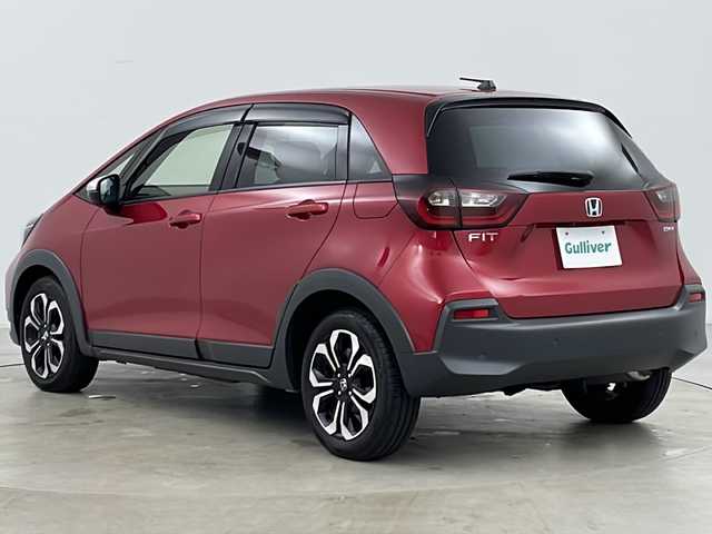 ホンダ フィット e:HEVクロスター 道央・札幌 2020(令2)年 1.4万km プレミアムクリスタルレッドM ・4WD/・純正Gathersナビ&フルセグ&CD&DVD&SD&BT&AUX&USB&ipod/・ホンダセンシング/・路外逸脱抑制機能/・踏み間違え衝突軽減システム/・衝突軽減ブレーキ/・誤発進抑制システム/・後方誤発進抑制システム/・先行車事故低減ステアリング/・先行車発進お知らせ/・渋滞追従機能型アダプティブクルーズコントロール/・車線維持システム/・標識認識システム/・オートマチックハイビーム/・クリアランスソナー/・バックカメラ/・電動ブレーキホールド/・フロントワイパーデアイサー/・革巻きステアリング/・ステアリングスイッチ/・オートライト/・ヘッドライトレベライザー/・LEDヘッドライト/・スマートキー/・プッシュスタート/・アイドリングストップ/・横滑り防止/・ECON