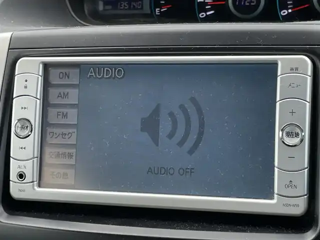 トヨタ ノア X スマートエディション 道央・札幌 2009(平21)年 13.6万km シルバーM ４WD/寒冷地仕様/純正ディーラーOPナビ/CD/DVD/SD/ワンセグ/センターデフロック/バックカメラ/ETC/ECOMODE/ステアリングリモコン/両側パワースライドドア/プッシュスタート/スマートキー/HIDヘッドライト/オートライト/電動格納ミラー/ウィンカーミラー/純正フロアマット/スペアキー/社外エンジンスターター
