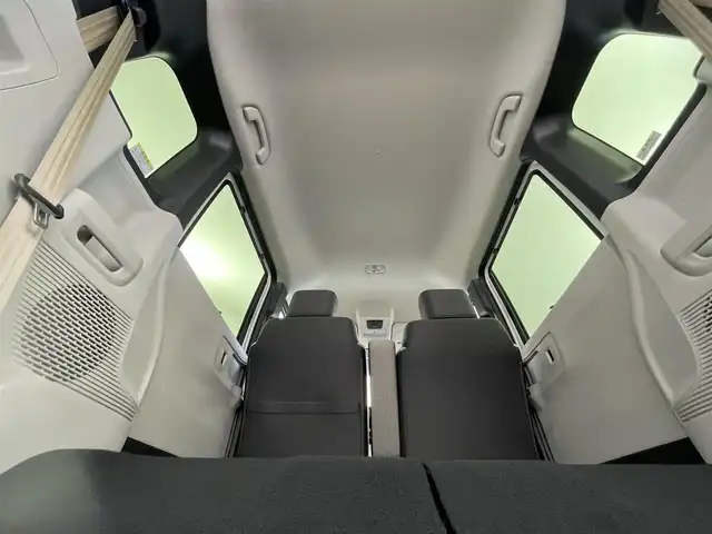 ホンダ Ｎ ＢＯＸ 群馬県 2024(令6)年 0.6万km プラチナホワイトパール ナビ　フルセグＴＶ　バックカメラ　片側電動スライドドア　衝突被害軽減ブレーキ　レーンアシスト　アダプティブクルーズコントロール　クリアランスソナー　オートハイビーム　ＬＥＤ　ＥＴＣ　スマートキー　禁煙