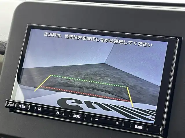 ホンダ Ｎ ＢＯＸ 群馬県 2024(令6)年 0.6万km プラチナホワイトパール ナビ　フルセグＴＶ　バックカメラ　片側電動スライドドア　衝突被害軽減ブレーキ　レーンアシスト　アダプティブクルーズコントロール　クリアランスソナー　オートハイビーム　ＬＥＤ　ＥＴＣ　スマートキー　禁煙