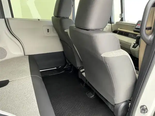 ホンダ Ｎ ＢＯＸ 群馬県 2024(令6)年 0.6万km プラチナホワイトパール ナビ　フルセグＴＶ　バックカメラ　片側電動スライドドア　衝突被害軽減ブレーキ　レーンアシスト　アダプティブクルーズコントロール　クリアランスソナー　オートハイビーム　ＬＥＤ　ＥＴＣ　スマートキー　禁煙