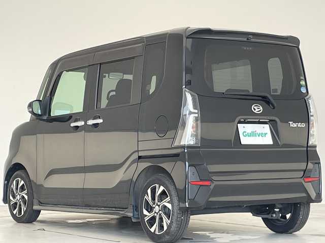 ダイハツ タント カスタム X 愛知県 2020(令2)年 3.1万km ブラックマイカメタリック ７型SDナビ/両側パワースライドドア/バックカメラ/コーナーセンサー/純正アルミホイール/LEDヘッドライト/オートマチックハイビーム/衝突軽減システム/ETC/フルセグ/CD/DVD/Bluetooth/ステアリングスイッチ/スマートキー/プッシュスタート