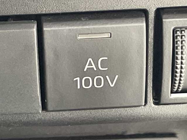 トヨタ アクア G 群馬県 2022(令4)年 4.3万km プラチナホワイトパールマイカ 純正ナビ　バックカメラ　アダプティブクルーズコントロール　レーンキープアシスト　オートマチックハイビーム　衝突被害軽減ブレーキ　ドライブレコーダー　クリアランスソナー　ＥＴＣ　ＬＥＤライト　禁煙車