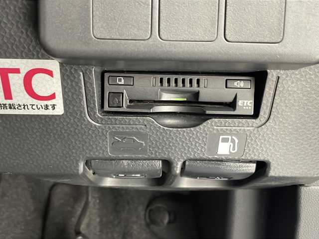 トヨタ タンク X 沖縄県 2020(令2)年 7.6万km ブライトシルバーM 社外メモリナビ（AVIC-RZ403）/　CD/DVD/USB/Bluetooth/バックカメラ/ビルトインETC/片側パワースライドドア/横滑り防止装置/アイドリングストップ/オートライト/社外フロアマット/プッシュスタート/スマートキ―/保証書/取扱説明書
