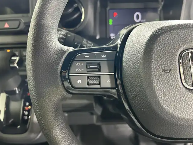 ホンダ Ｎ ＢＯＸ カスタム 佐賀県 2025(令7)年 0.1千km クリスタルブラックパール 登録済み未使用車/衝突被害軽減装置/レーダークルーズコントロール/車線逸脱警報/パーキングソナー/踏み間違い防止装置/LEDヘッドライト/片側パワースライドドア/運転席・助手席シートヒーター/後席サンシェード/ISOFIX対応シート/ベンチシート/チップアップシート/純正14インチアルミホイール/ウィンカーミラー/スマートキー/スペアキー×1/USB充電端子/禁煙車