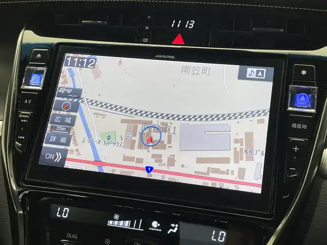 トヨタ ハリアー プレミアム 滋賀県 2019(令1)年 5.1万km ブラック ALPINE10インチナビ/【Bluetooth/CD/DVD/USB/フルセグTV/HDMI】/ALPINEフリップダウンモニター/トヨタセーフティセンス/・プリクラッシュセーフティ/・レーンディパーチャーアラート/・レーダークルーズコントロール/・オートマチックハイビーム/バックカメラ/クリアランスソナー/LEDヘッドライト/ハーフレザーシート/D席パワーシート/前後ドライブレコーダー/電動パーキングブレーキ/オートブレーキホールド/プッシュスタート/スマートキー/ステアリングリモコン/ドアバイザー/純正フロアマット