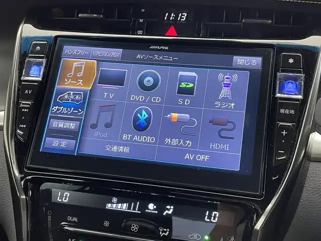 トヨタ ハリアー プレミアム 滋賀県 2019(令1)年 5.1万km ブラック ALPINE10インチナビ/【Bluetooth/CD/DVD/USB/フルセグTV/HDMI】/ALPINEフリップダウンモニター/トヨタセーフティセンス/・プリクラッシュセーフティ/・レーンディパーチャーアラート/・レーダークルーズコントロール/・オートマチックハイビーム/バックカメラ/クリアランスソナー/LEDヘッドライト/ハーフレザーシート/D席パワーシート/前後ドライブレコーダー/電動パーキングブレーキ/オートブレーキホールド/プッシュスタート/スマートキー/ステアリングリモコン/ドアバイザー/純正フロアマット
