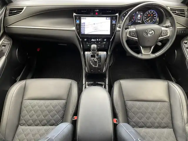 トヨタ ハリアー プレミアム 滋賀県 2019(令1)年 5.1万km ブラック ALPINE10インチナビ/【Bluetooth/CD/DVD/USB/フルセグTV/HDMI】/ALPINEフリップダウンモニター/トヨタセーフティセンス/・プリクラッシュセーフティ/・レーンディパーチャーアラート/・レーダークルーズコントロール/・オートマチックハイビーム/バックカメラ/クリアランスソナー/LEDヘッドライト/ハーフレザーシート/D席パワーシート/前後ドライブレコーダー/電動パーキングブレーキ/オートブレーキホールド/プッシュスタート/スマートキー/ステアリングリモコン/ドアバイザー/純正フロアマット