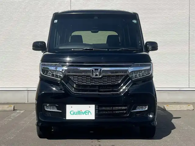 ホンダ Ｎ ＢＯＸ カスタム G EX ホンダセンシング 秋田県 2017(平29)年 7.9万km クリスタルブラックパール ４WD/安全運転支援システムホンダセンシング/衝突軽減ブレーキ/片側パワースライドドア/LEDヘッドライト/純正メモリナビ（DVD/CD再生可能）/フルセグ/バックカメラ/ホンダ純正14インチアルミ（夏タイヤ装着）/スマートキー/アイドリングストップ/プッシュスタート/アダプティブ・クルーズコントロール追従走行有/コーナーセンサー/オートマチックハイビーム/レーンキープアシスト/ステアリングスイッチ/前席シートヒーター/ビルトインETC/純正フロアマット/社外ドアバイザー/オートライト/オートエアコン/パワーステアリング/パワーウィンドウ/横滑り防止/盗難防止装置/寒冷地仕様/電動格納ウィンカーミラー/キーレスエントリー/保証書/取扱説明書/記録簿/スペアキー２本以上有