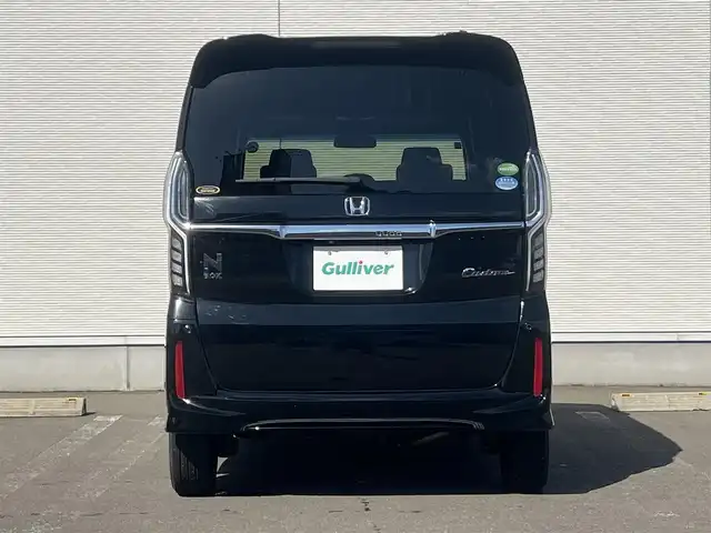 ホンダ Ｎ ＢＯＸ カスタム G EX ホンダセンシング 秋田県 2017(平29)年 7.9万km クリスタルブラックパール ４WD/安全運転支援システムホンダセンシング/衝突軽減ブレーキ/片側パワースライドドア/LEDヘッドライト/純正メモリナビ（DVD/CD再生可能）/フルセグ/バックカメラ/ホンダ純正14インチアルミ（夏タイヤ装着）/スマートキー/アイドリングストップ/プッシュスタート/アダプティブ・クルーズコントロール追従走行有/コーナーセンサー/オートマチックハイビーム/レーンキープアシスト/ステアリングスイッチ/前席シートヒーター/ビルトインETC/純正フロアマット/社外ドアバイザー/オートライト/オートエアコン/パワーステアリング/パワーウィンドウ/横滑り防止/盗難防止装置/寒冷地仕様/電動格納ウィンカーミラー/キーレスエントリー/保証書/取扱説明書/記録簿/スペアキー２本以上有