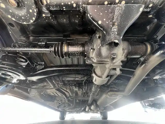 ホンダ Ｎ ＢＯＸ カスタム G EX ホンダセンシング 秋田県 2017(平29)年 7.9万km クリスタルブラックパール ４WD/安全運転支援システムホンダセンシング/衝突軽減ブレーキ/片側パワースライドドア/LEDヘッドライト/純正メモリナビ（DVD/CD再生可能）/フルセグ/バックカメラ/ホンダ純正14インチアルミ（夏タイヤ装着）/スマートキー/アイドリングストップ/プッシュスタート/アダプティブ・クルーズコントロール追従走行有/コーナーセンサー/オートマチックハイビーム/レーンキープアシスト/ステアリングスイッチ/前席シートヒーター/ビルトインETC/純正フロアマット/社外ドアバイザー/オートライト/オートエアコン/パワーステアリング/パワーウィンドウ/横滑り防止/盗難防止装置/寒冷地仕様/電動格納ウィンカーミラー/キーレスエントリー/保証書/取扱説明書/記録簿/スペアキー２本以上有