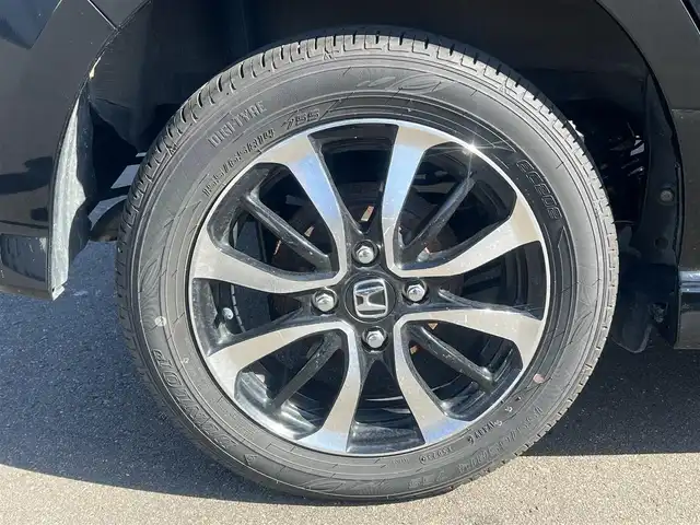 ホンダ Ｎ ＢＯＸ カスタム G EX ホンダセンシング 秋田県 2017(平29)年 7.9万km クリスタルブラックパール ４WD/安全運転支援システムホンダセンシング/衝突軽減ブレーキ/片側パワースライドドア/LEDヘッドライト/純正メモリナビ（DVD/CD再生可能）/フルセグ/バックカメラ/ホンダ純正14インチアルミ（夏タイヤ装着）/スマートキー/アイドリングストップ/プッシュスタート/アダプティブ・クルーズコントロール追従走行有/コーナーセンサー/オートマチックハイビーム/レーンキープアシスト/ステアリングスイッチ/前席シートヒーター/ビルトインETC/純正フロアマット/社外ドアバイザー/オートライト/オートエアコン/パワーステアリング/パワーウィンドウ/横滑り防止/盗難防止装置/寒冷地仕様/電動格納ウィンカーミラー/キーレスエントリー/保証書/取扱説明書/記録簿/スペアキー２本以上有