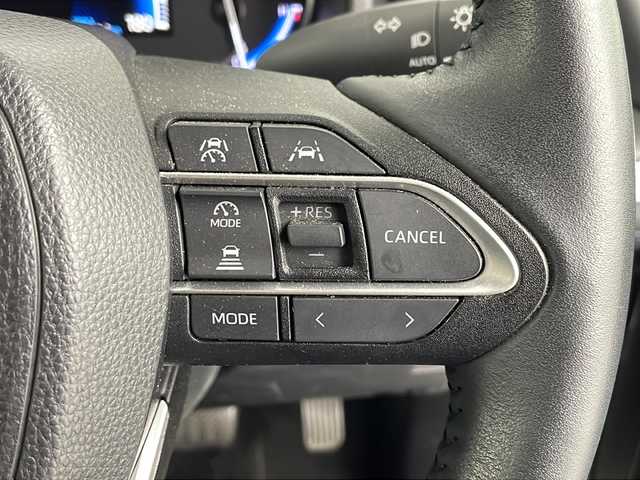 トヨタ ヴォクシー ハイブリッド S－Z 埼玉県 2023(令5)年 3.1万km ホワイトパールクリスタルシャイン 純正ディスプレイオーディオ　/バックカメラ　/ＥＴＣ２．０　/トヨタセーフティセンス　/　・プリクラッシュセーフティ/　・レーントレーシングアシスト/　・レーンディパーチャーアラート/　・レーダークルーズコントロール/　・オートマチックハイビーム/　・ロードサインアシスト/　・ドライバー異常時対応システム/　・プロアクティブドライビングアシスト/　・発進遅れ告知機能/　・緊急時操舵支援/　・フロントクロストラフィックアラー/　・レーンチェンジアシスト/ドライブレコーダー　/電動リアゲート　/両側パワースライドドア　/シートヒーター　/ＨＤＭＩ　/オットマン　/純正アルミホイール/フォグランプ/プッシュスタート/スマートキー