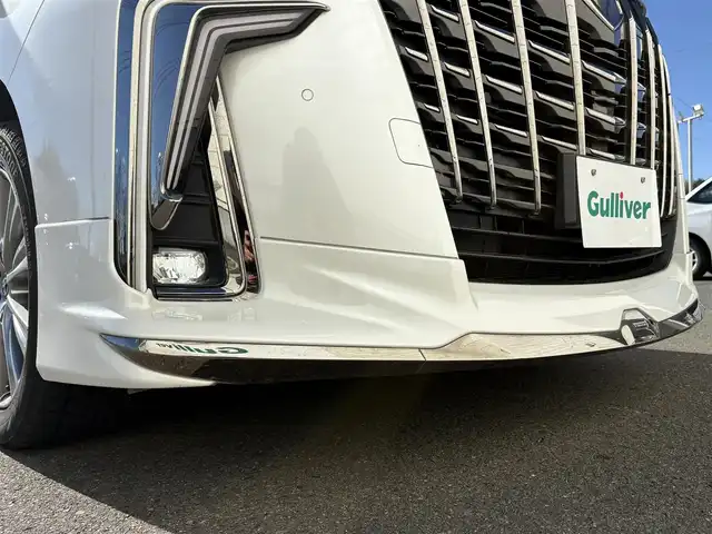 トヨタ アルファード S タイプゴールドⅡ 岩手県 2021(令3)年 7.4万km ホワイトパールクリスタルシャイン 禁煙車/4WD/モデリスタフルエアロ/モデリスタマフラー/純正ディスプレイオーディオ（ナビ機能付）/→Bluetooth/DVD/FM/AM/純正後席用フリップダウンモニター/バックカメラ/両側パワースライドドア/パワーバックドア/ハーフレザー/トヨタセーフティセンス/追従型クルーズコントロール/レーンキープアシスト/衝突軽減システム/横滑り防止装置/電子パーキング/オートブレーキホールド/オートライト/オートハイビーム/LEDヘッドライト/LEDフォグライト/純正エンジンスターター/ステアリングスイッチ/プッシュスタート/社外フロアマット/シガーソケット/スマートキー/ビルトインETC/オットマン