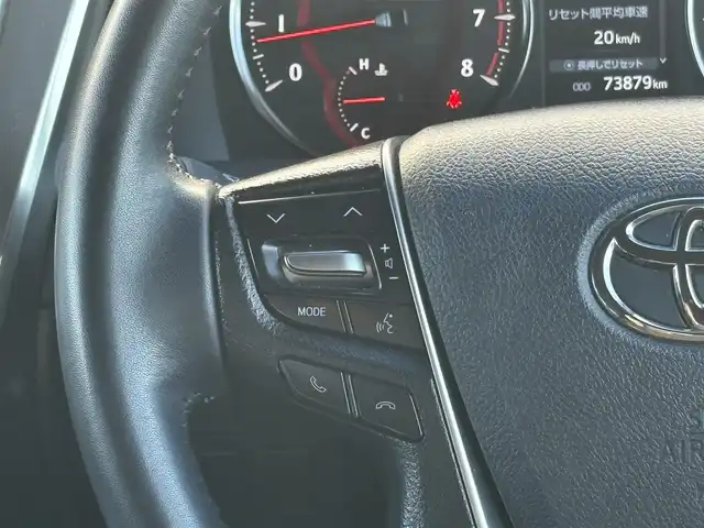 トヨタ アルファード S タイプゴールドⅡ 岩手県 2021(令3)年 7.4万km ホワイトパールクリスタルシャイン 禁煙車/4WD/モデリスタフルエアロ/モデリスタマフラー/純正ディスプレイオーディオ（ナビ機能付）/→Bluetooth/DVD/FM/AM/純正後席用フリップダウンモニター/バックカメラ/両側パワースライドドア/パワーバックドア/ハーフレザー/トヨタセーフティセンス/追従型クルーズコントロール/レーンキープアシスト/衝突軽減システム/横滑り防止装置/電子パーキング/オートブレーキホールド/オートライト/オートハイビーム/LEDヘッドライト/LEDフォグライト/純正エンジンスターター/ステアリングスイッチ/プッシュスタート/社外フロアマット/シガーソケット/スマートキー/ビルトインETC/オットマン