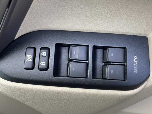 トヨタ ランドクルーザー プラド TX Lパッケージ マットブラED 千葉県 2023(令5)年 2万km パール サンルーフ/本革シート/本革ステアリング/ステアリングリモコン/前席パワーシート/シートヒーター/シートクーラー/ブラインドモニター/全方位カメラ/Ｍｉｒａｃａｓｔ/Ｔ－Ｃｏｎｎｅｃｔ/電格ウィンカーミラー/純正ナビ（ＢＴ／ＴＶ）/ＵＳＢ/オートハイビーム/ヘッドライトウォッシャー/オートクルーズ