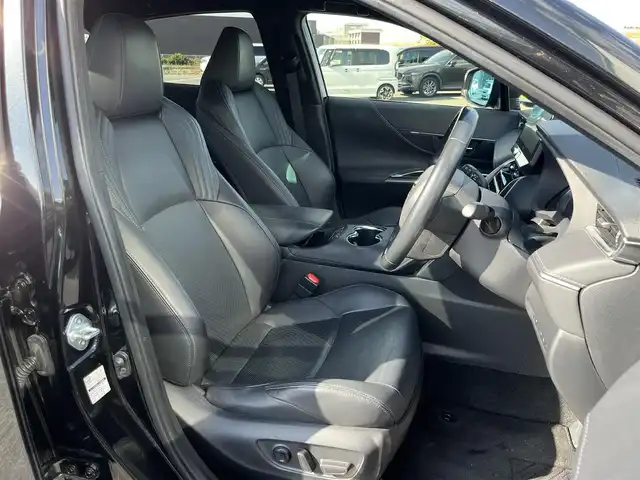 トヨタ ハリアー ハイブリッド Z レザーパッケージ 奈良県 2021(令3)年 5万km プレシャスブラックパール 純正１２．３インチ　/フルセグＴＶ/BT/USB/AUX/アラウンドビューモニター　/ＪＢＬプレミアムサウンド　/ＥＴＣ２．０　/レザーシート　/シートヒーター　/エアシート　/パワーシート　/ステアリングヒーター/ドライブレコーダー　/トヨタセーフティーセンス/電動リアゲート/LEDヘッドライト/オートライト/オートマチックハイビーム/デジタルインナーミラー/置くだけ充電/AUTOHOLD/純正19インチアルミホイール/純正フロアマット