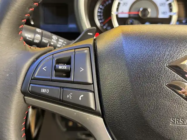 スズキ スペーシア カスタム HYBRID XS ターボ 群馬県 2021(令3)年 9万km ブルーイッシュブラックパール3 スズキセーフティサポート/・デュアルカメラブレーキサポート/・誤発進抑制機能/・後退時ブレーキサポート/・後方誤発進抑制機能/・車線逸脱警報機能/・ふらつき警報機能/・標識認識機能/・先行車発進お知らせ機能/・ハイビームアシスト/・すれ違い支援機能/・アダプティブクルーズコントロール/純正ナビ/　フルセグ/BT/CD/DVD/両側パワースライドドア/シートヒーター/ハーフレザーシート/LEDヘッドライト/フォグランプ/パドルシフト/ステアリングスイッチ/プッシュスタート/スマートキー/純正15インチAW