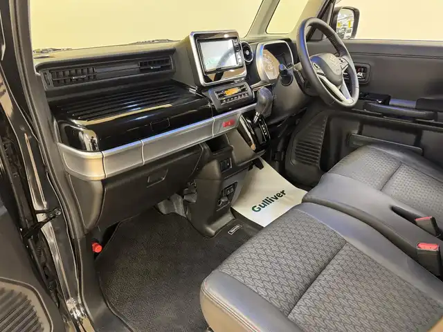 スズキ スペーシア カスタム HYBRID XS ターボ 群馬県 2021(令3)年 9万km ブルーイッシュブラックパール3 スズキセーフティサポート/・デュアルカメラブレーキサポート/・誤発進抑制機能/・後退時ブレーキサポート/・後方誤発進抑制機能/・車線逸脱警報機能/・ふらつき警報機能/・標識認識機能/・先行車発進お知らせ機能/・ハイビームアシスト/・すれ違い支援機能/・アダプティブクルーズコントロール/純正ナビ/　フルセグ/BT/CD/DVD/両側パワースライドドア/シートヒーター/ハーフレザーシート/LEDヘッドライト/フォグランプ/パドルシフト/ステアリングスイッチ/プッシュスタート/スマートキー/純正15インチAW