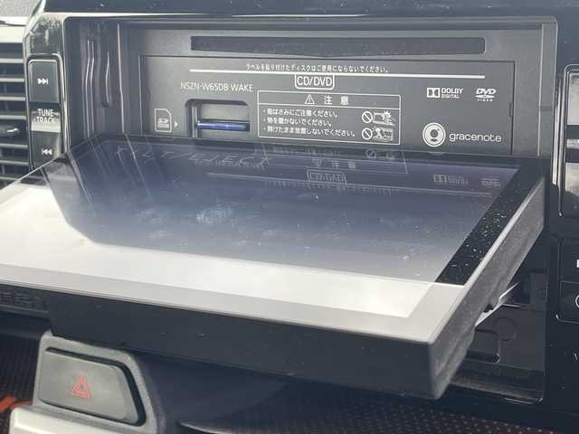 ダイハツ ウェイク G SA 千葉県 2015(平27)年 1.8万km パールホワイトⅢ 8型ナビ　フリップダウンモニター　両側パワースライドドア　ETC　バックカメラ　BT　USB　HDMI　スマアシ/　BBS15AW　HID　オートライト　スマートキー　プッシュスタート　フロアマット