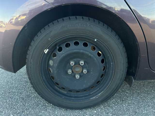 トヨタ ラクティス X 富山県 2013(平25)年 4.5万km ディープアメジストマイカメタリック 純正メモリーナビ/型式：NSCP-W62/ワンオーナー/電動格納ミラー/ビルトインETC