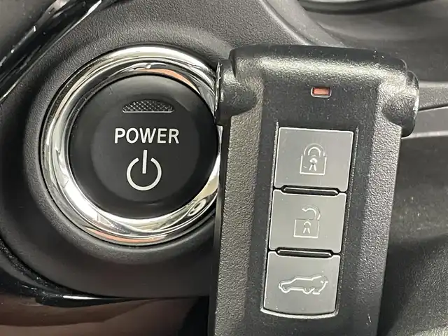 三菱 アウトランダー ＰＨＥＶ