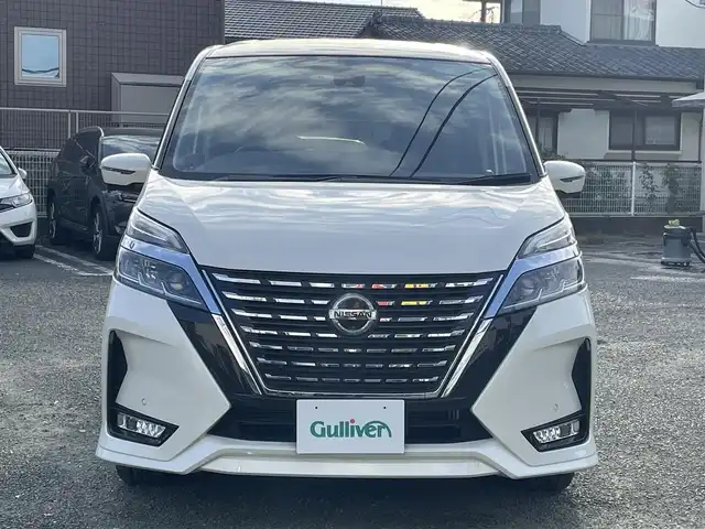 日産 セレナ ハイウェイスター V 熊本県 2020(令2)年 2.2万km ブリリアントホワイトパール プロパイロット/プッシュスタート/純正10型ナビ/（CD・DVD・フルセグTV・BTオーディオ・SD）/アラウンドビューモニター/ETC/ドライブレコーダー/純正16インチAW/両側パワースライドドア/LEDヘッドライト/オートライト/フォグライト/ブラインドスポットモニター/前後コーナーセンサー/横滑り防止装置/ウィンカーミラー/純正フロアマット/純正ドアバイザー/新車保証書/取扱説明書/スマートスペアキー×1本