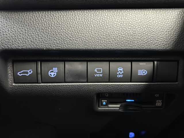 トヨタ ハリアー ハイブリッド Z レザーパッケージ 大阪府 2021(令3)年 4.7万km ブラック トヨタセーフティセンス/　・プリクラッシュセーフティ/　・レーントレーシングアシスト/　・オートマチックハイビーム/　・レーダークルーズコントロール/JBLプレミアムサウンド/純正メモリナビ/　　USB/BT/フルセグTV/パノラミックビューモニター/パワーバックドア/LEDオートライト/フォグランプ/合皮レザーシート/パワーシート/シートヒーター/エアシート/純正19インチアルミホイール/ヘッドアップディスプレイ/ブラインドスポットモニター/ステアリングヒーター/クリアランスソナー/スマートキー/ビルトインETC2.0