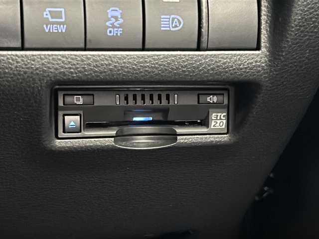 トヨタ ハリアー ハイブリッド Z レザーパッケージ 大阪府 2021(令3)年 4.7万km ブラック トヨタセーフティセンス/　・プリクラッシュセーフティ/　・レーントレーシングアシスト/　・オートマチックハイビーム/　・レーダークルーズコントロール/JBLプレミアムサウンド/純正メモリナビ/　　USB/BT/フルセグTV/パノラミックビューモニター/パワーバックドア/LEDオートライト/フォグランプ/合皮レザーシート/パワーシート/シートヒーター/エアシート/純正19インチアルミホイール/ヘッドアップディスプレイ/ブラインドスポットモニター/ステアリングヒーター/クリアランスソナー/スマートキー/ビルトインETC2.0