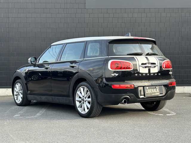 ＭＩＮＩ ミニ クラブマン クーパー 埼玉県 2016(平28)年 5.8万km ミッドナイト・ブラック・メタリック 純正HDDナビ/(Bluetooth/USB)/バックカメラ/純正１７インチアルミホイール/クリアランスソナー/横滑り防止装置/ＥＴＣ