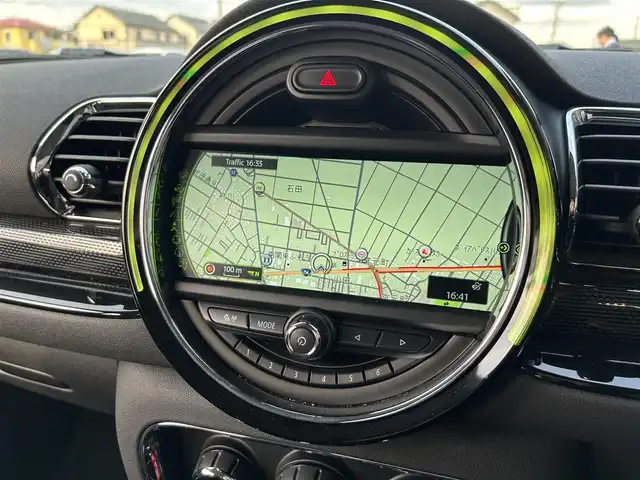 ＭＩＮＩ ミニ クラブマン クーパー 埼玉県 2016(平28)年 5.8万km ミッドナイト・ブラック・メタリック 純正HDDナビ/(Bluetooth/USB)/バックカメラ/純正１７インチアルミホイール/クリアランスソナー/横滑り防止装置/ＥＴＣ