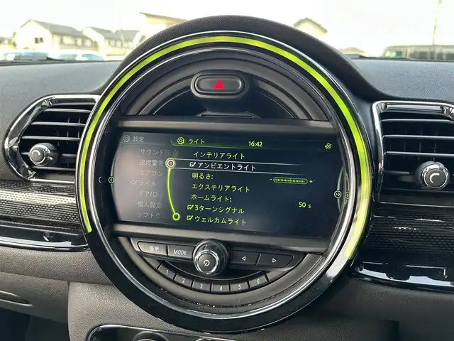 ＭＩＮＩ ミニ クラブマン クーパー 埼玉県 2016(平28)年 5.8万km ミッドナイト・ブラック・メタリック 純正HDDナビ/(Bluetooth/USB)/バックカメラ/純正１７インチアルミホイール/クリアランスソナー/横滑り防止装置/ＥＴＣ