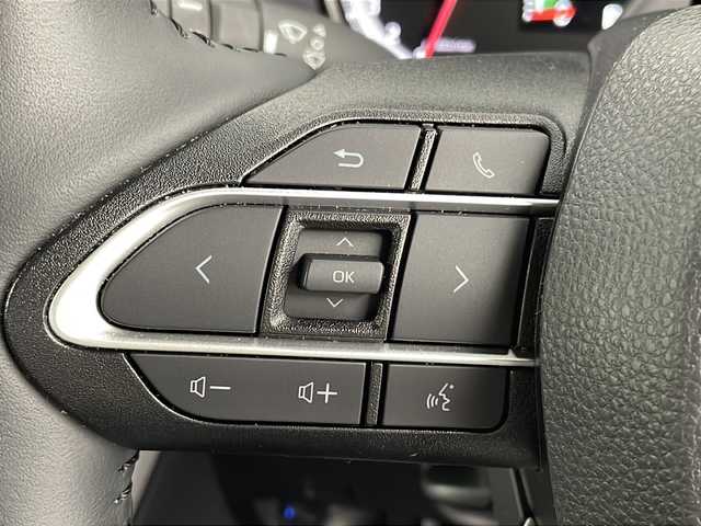 トヨタ ノア S－Z 新潟県 2024(令6)年 4.6万km メタルストリームM 純正ナビ・CD・DVD・Bluetooth/両側パワースライドドア/パワーバックドア/ステアリングヒーター/キャプテンシート/13.2型有機EL後席ディスプレイ/BSM/LCA/SEA/FTCA/ドライバーモニターカメラ/渋滞時運転支援システム/アドバンストパーク/PVM/ETC2.0/サイドバイザー/スペアタイヤ/デジタルインナーミラー