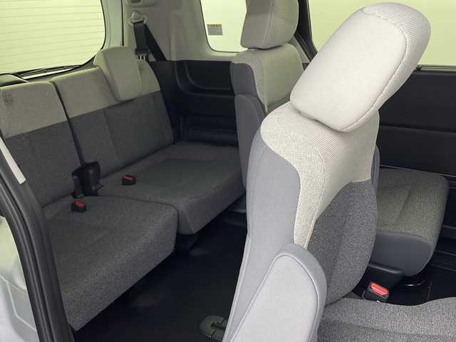ホンダ フリード AIR 新潟県 2025(令7)年 0.1万km未満 プラチナホワイトパール 登録済未使用車/4WD/ホンダセンシング　/純正9インチメモリナビ/　　AM/FM/フルセグ/BT/USB/　　androidauto/applecarplay/バックモニター/アダプティブクルーズコントロール/両側パワースライドドア/LEDオートライト/前席シートヒーター/電動パーキングブレーキ/オートブレーキホールド/電動格納ミラー/ミラーヒーター/ステアリングスイッチ/後席サンシェード/スペアキー/スマートキー
